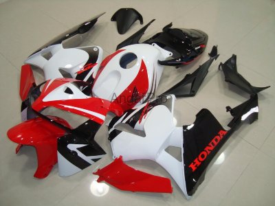 Комплект пластика для мотоцикла Honda CBR600RR 05-06 Красно-Бело-Черный