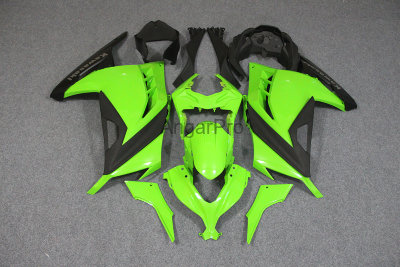 Комплект пластика для мотоцикла Kawasaki Ninja 300R 13-15 Зеленый COLOR+