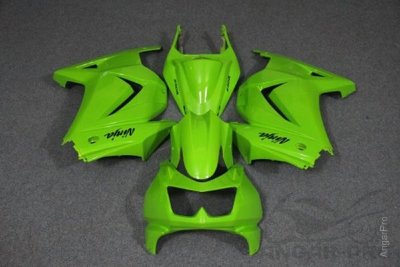 Комплект пластика для мотоцикла Kawasaki Ninja 250R Зеленый